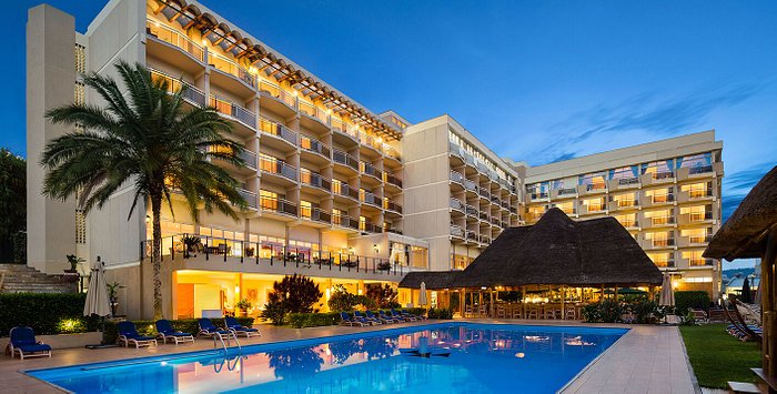 Hotel des Mille Collines swimming Pool